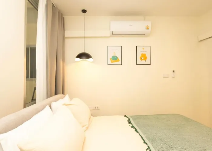 3 Bedrooms For 5 Guests In The Heart Of Sathorn Apartment